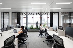 大型办公室欧式风格装修图