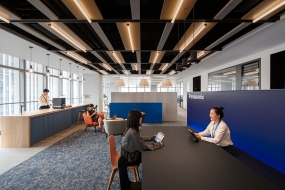 简单现代办公室装修风格图