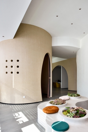 时尚现代风格办公室装修图