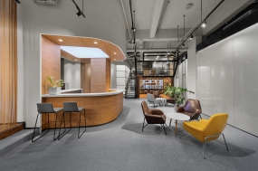 禅意新中式办公室装修图