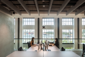 外贸办公室前台装修效果图