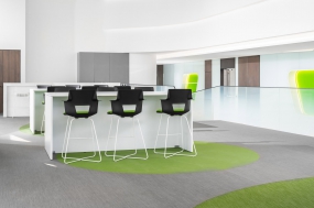 众创空间办公室装修风格图片