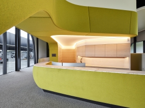 办公室简单小型装修风格图