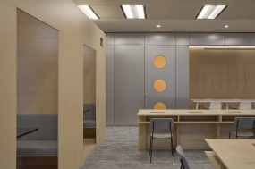 日式简约办公室装修风格图