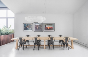 现代办公室简单装修效果图