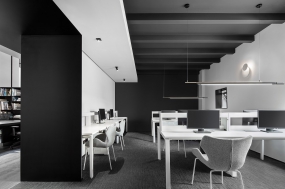 化妆品公司办公室内部装修图