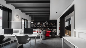 高端简约300平米办公室装修图