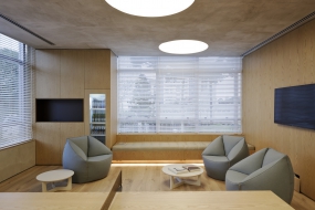 办公室吊顶最新装修图片