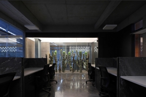 圆弧形办公室装修效果图