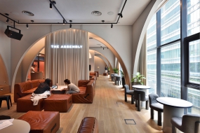 小面积办公室装修效果图现代简约风格