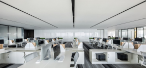 5米5挑高办公室装修实景