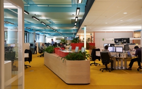 办公室吊顶简单装修图