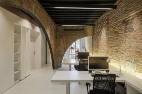 办公室装修国际化风图片