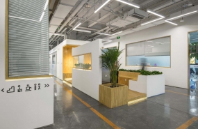 办公室简约个性风装修图