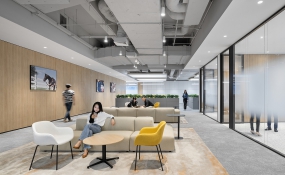 中式禅艺办公前台装修图