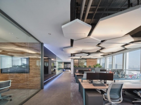 有梁的办公室装修吊顶图