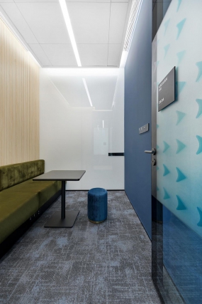 雅致古朴风办公室装修图