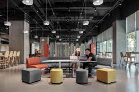 小型办公室潮流装修风格图