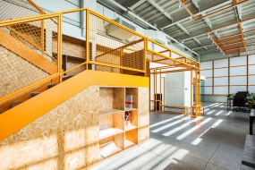 船木办公室装修效果图