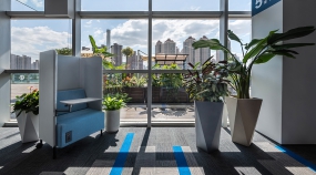 办公室高档新中式装修图