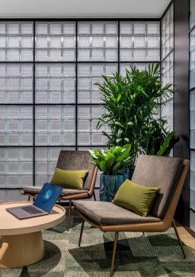 现代风办公装修图片