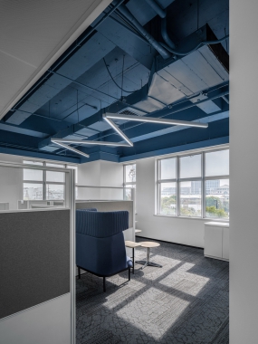 宜家风办公位装修图