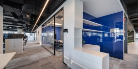 活力简约办公装修图