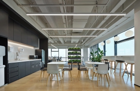 装修小面积的办公室图片