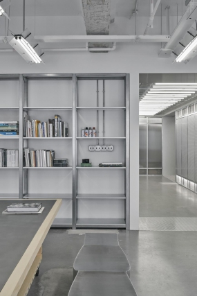 高大上的办公室装修整体图