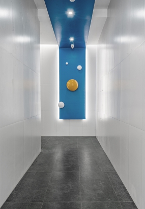 极简主义办公装修实景图