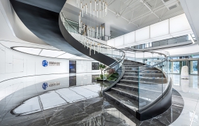 大型集团办公室装修图