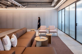 简约小型办公室装修实拍图