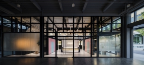 超现代办公装修风格图