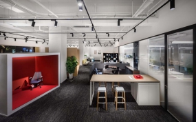 金融办公室装修实景图