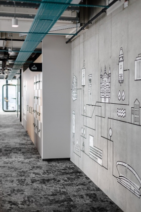 大健康公司办公室装修图