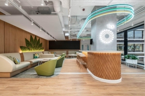 清水泥办公室装修图