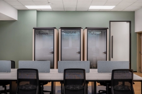 原始水泥办公室装修效果图