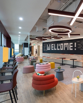 香港金融办公室装修图