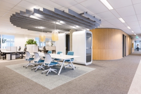 律师办公室隔断装修效果图