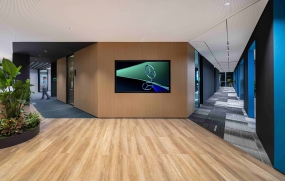 小型创意办公室装修图