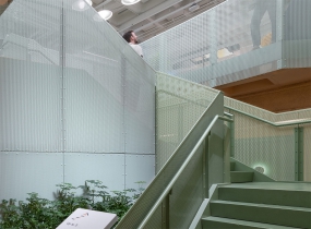 灰色配金色办公室装修效果图