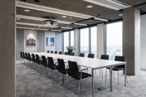 小型电商办公室装修图片