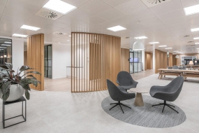 商务办公室装修实景图