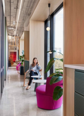 美式风格装修办公室图