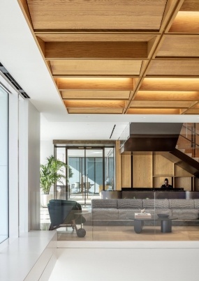 最新办公室loft装修图