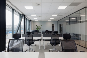 办公室装修显得高档点案例