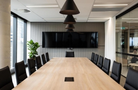 大型工厂改造办公室装修图