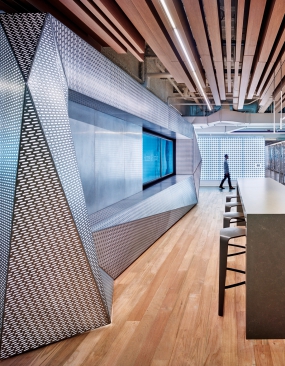 装修工厂办公室风格图