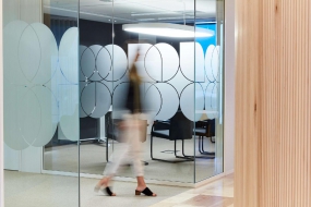 办公室轻装修案例效果