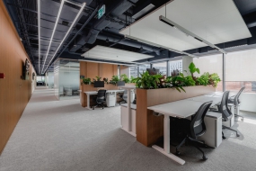 地产公司办公室装修设计案例